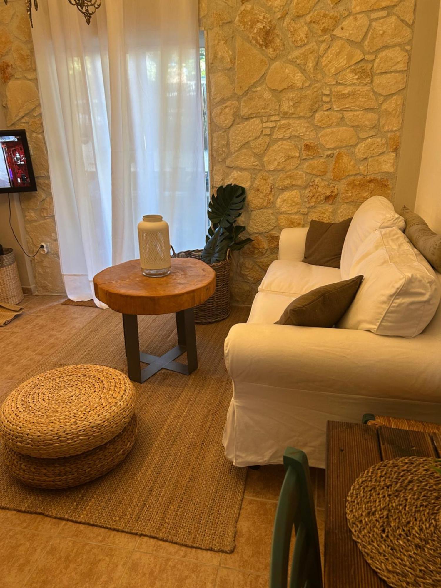 Hospitality M7 Holiday home